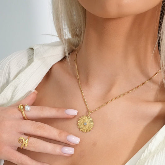Glow Necklace, 18K Gold Plated