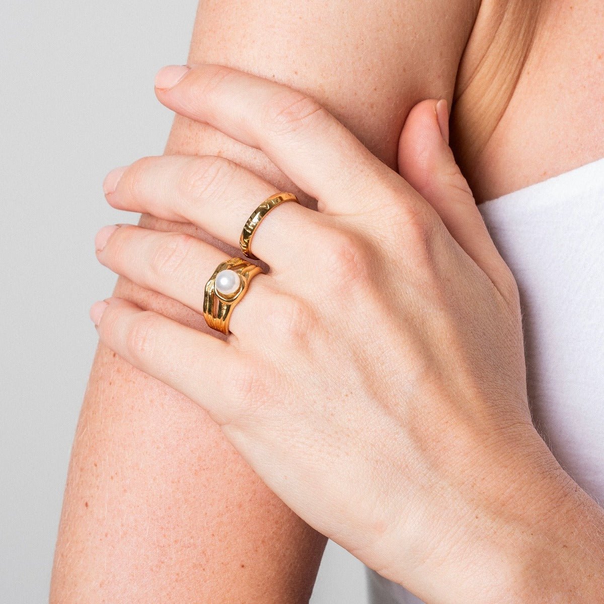 Ring Catalina Pearl Solitaire 18K Gold Plated