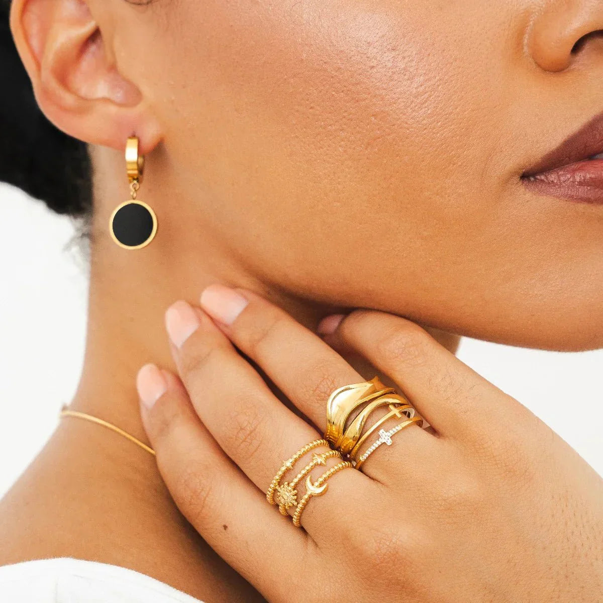 Earring Noir Pendant 18K Gold Plated